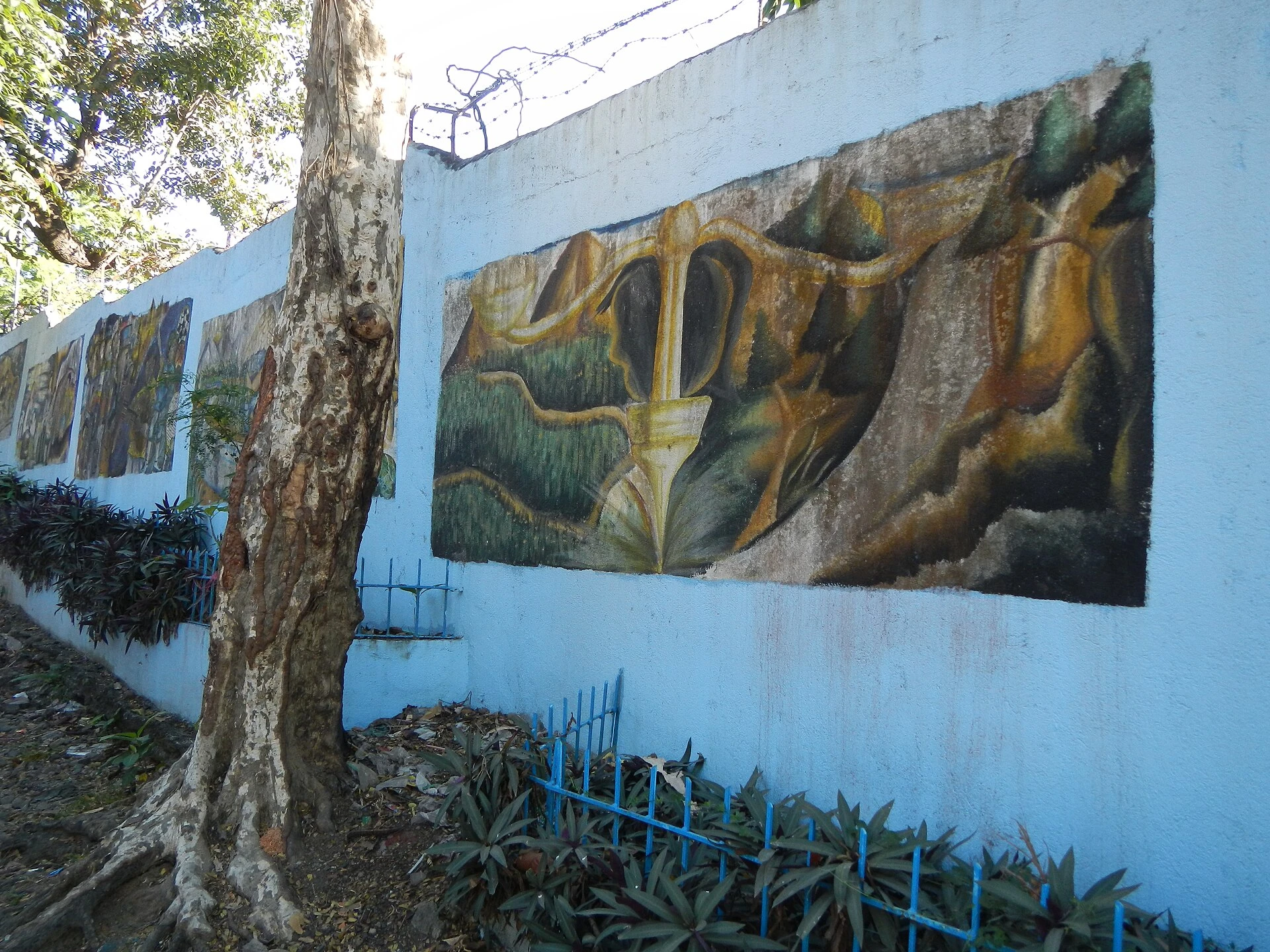 San Jose National High School — Wikimedia Commons