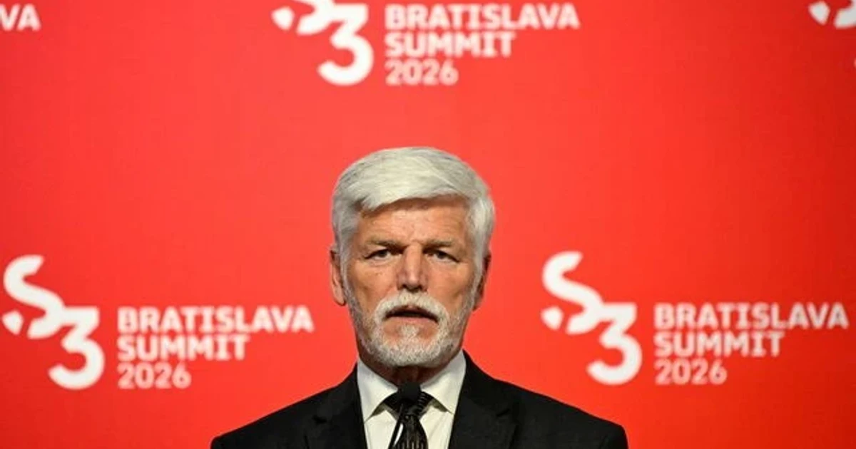 Czech government excludes President Pavel from NATO summit delegation