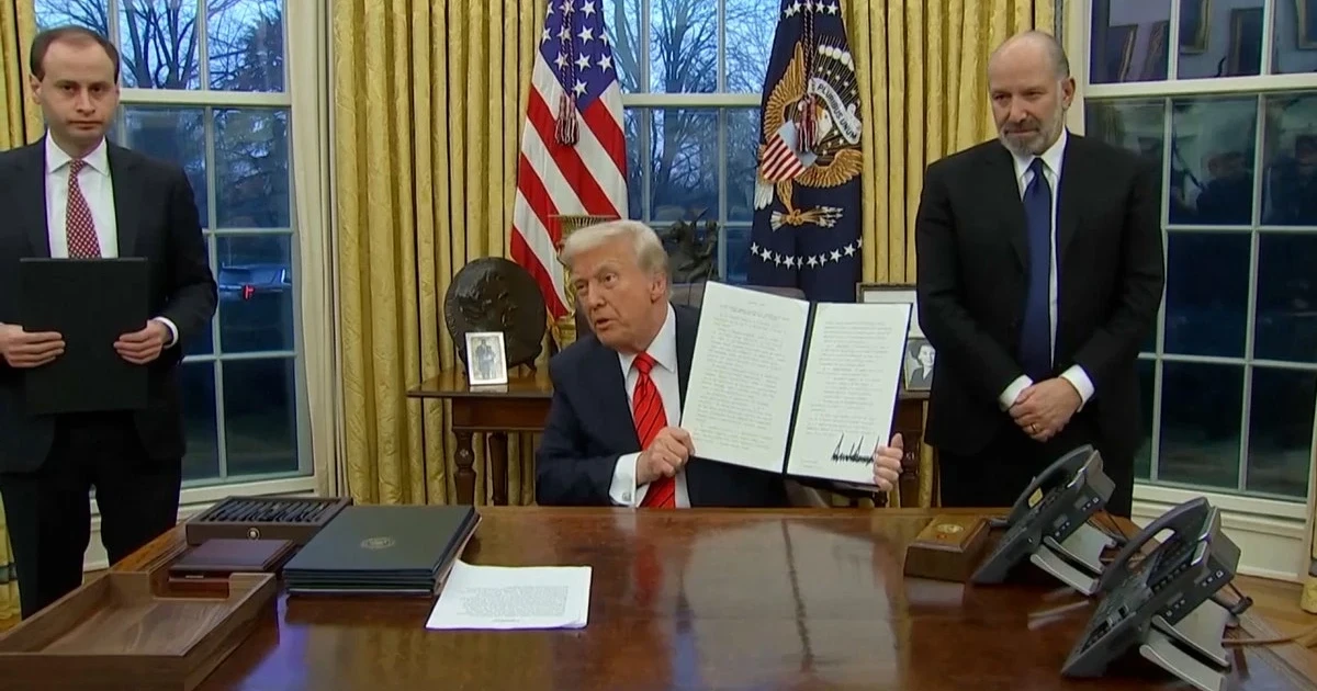 Trump orders push for quantum computer by 2028, shields federal systems
