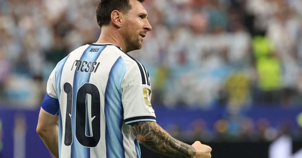 Messi breaks World Cup scoring record with 17th and 18th goals