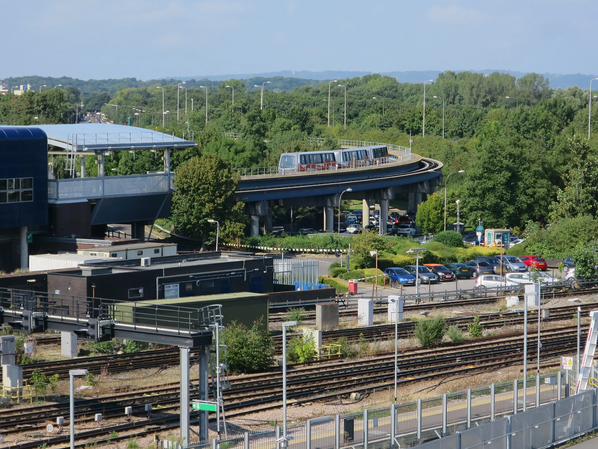 Gatwick — Wikimedia Commons