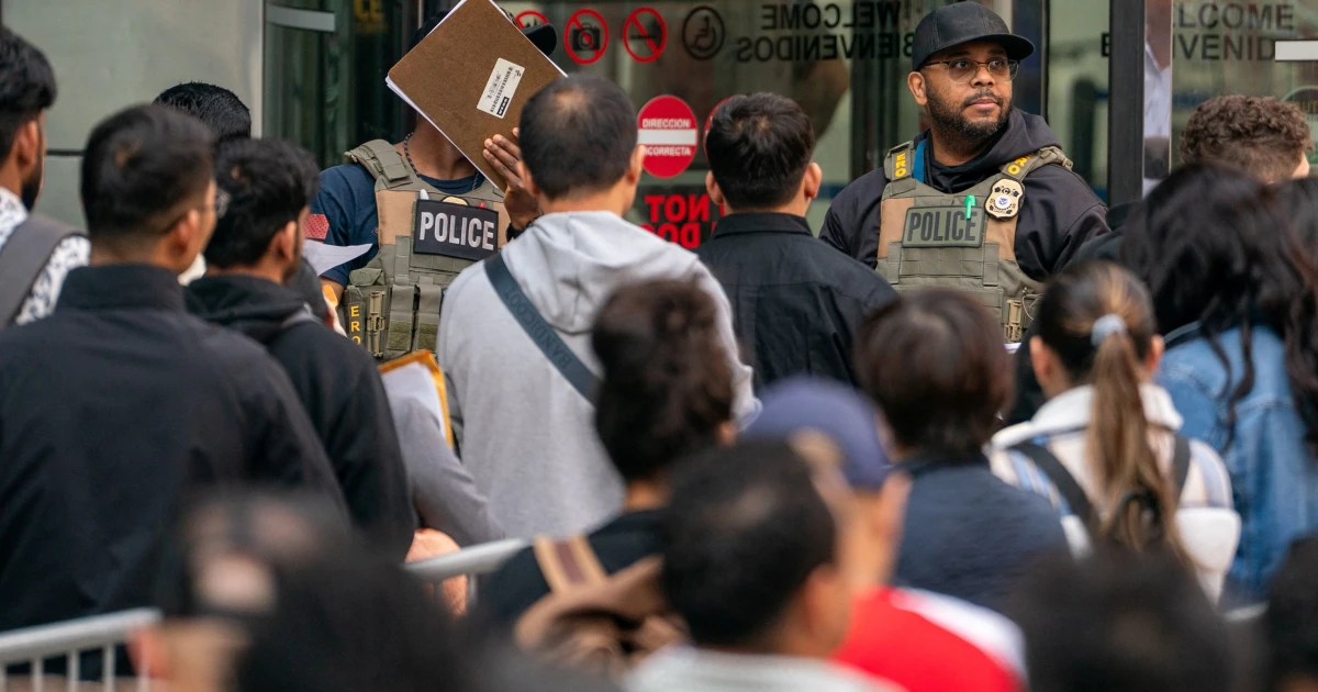 Appeals court allows Trump to expand fast-track deportations nationwide
