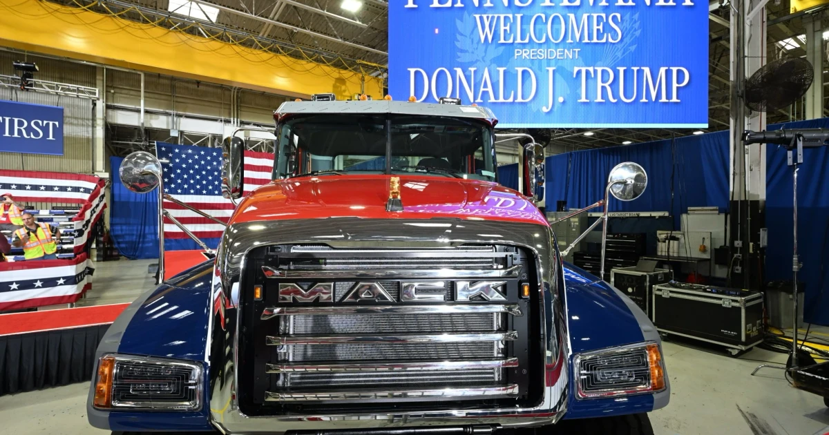 Trump touts economy at Pennsylvania truck plant as Senate rebukes Iran deal