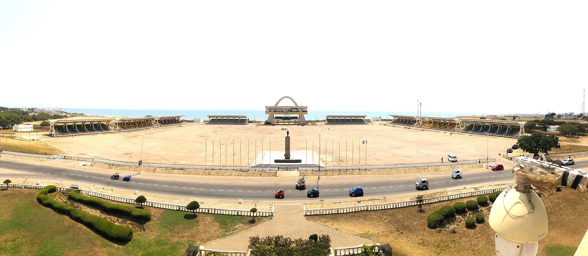 Black Star Square — Wikimedia Commons