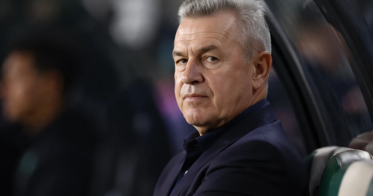 Mexico closes group stage against Czech Republic as Aguirre goes viral