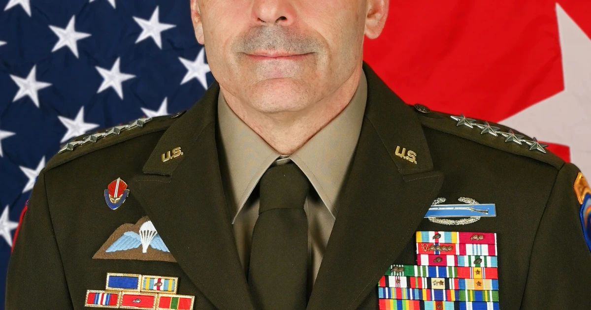 Army general Donahue to step down amid Pentagon shake-up