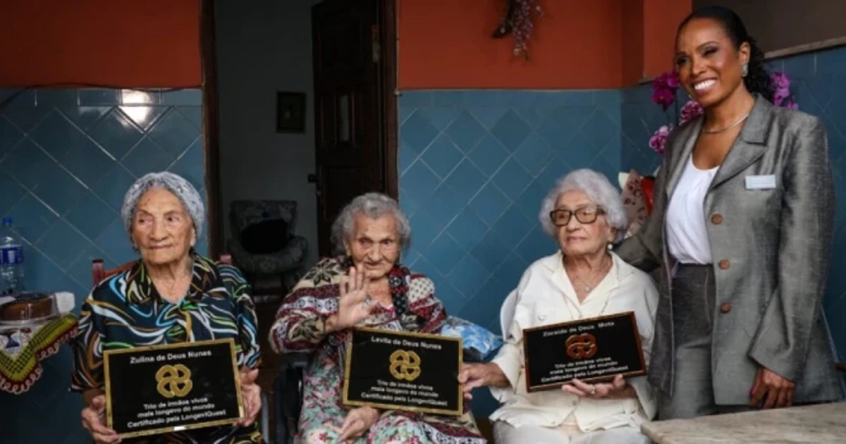 Brazilian sisters over 100 help scientists study longevity genes
