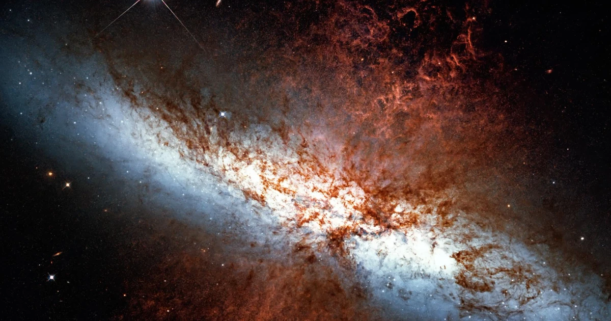 Webb reveals millions of stars in Cigar galaxy starburst