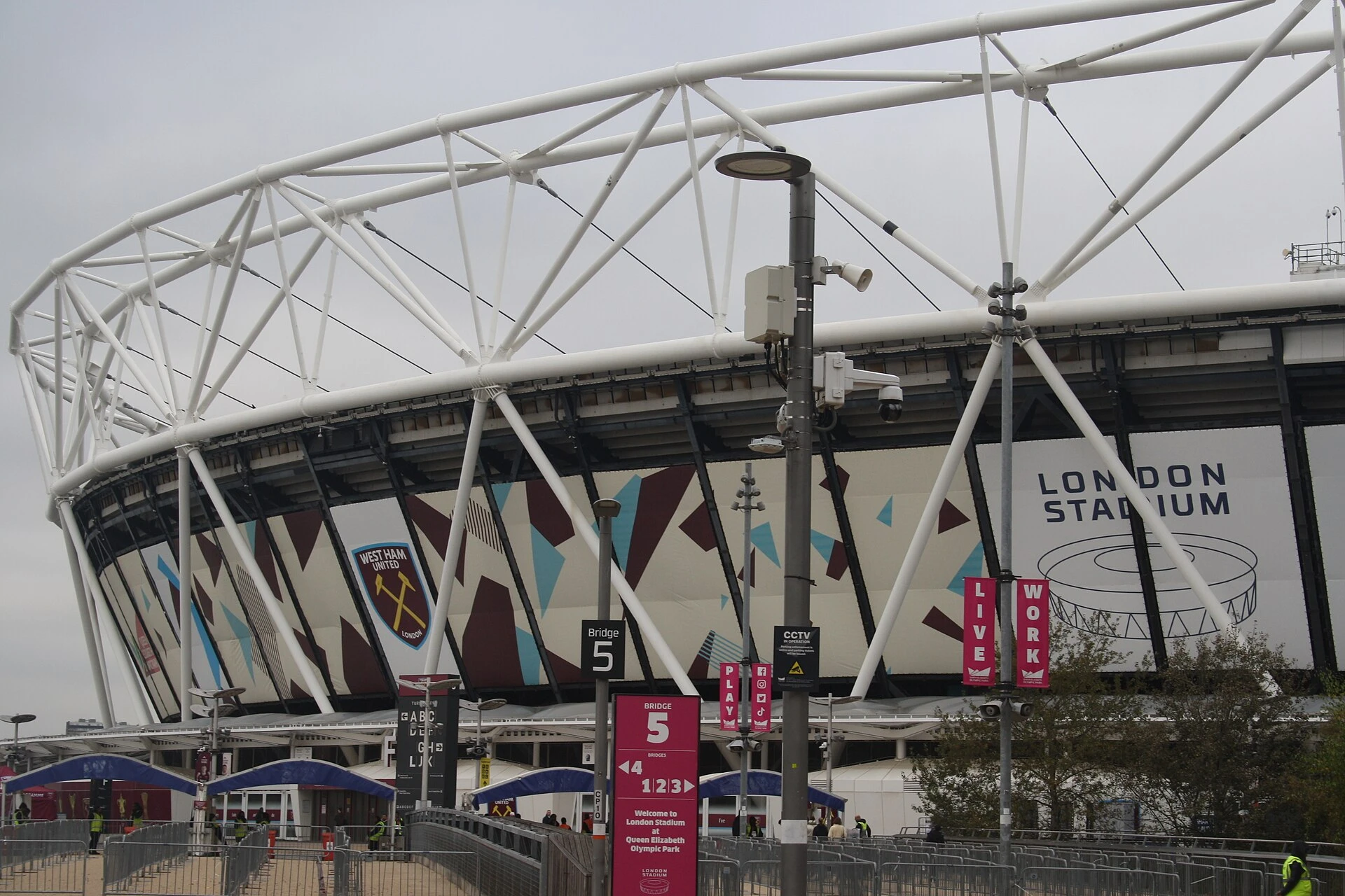 West Ham United — Wikimedia Commons