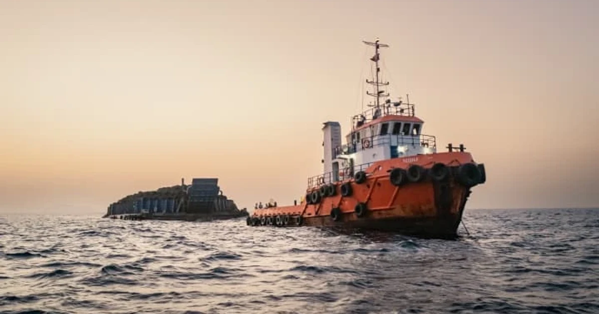 Oman rules out Strait of Hormuz transit fees as oil prices fall