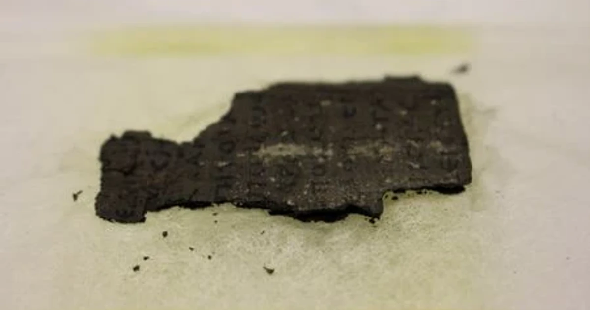 AI unravels first complete Herculaneum scroll, revealing ancient text