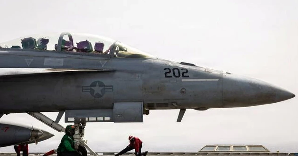 U.S. approves $250 million Australia Super Hornet, Growler training package