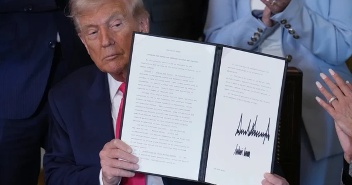 White House orders study of pesticide health risks in food supply