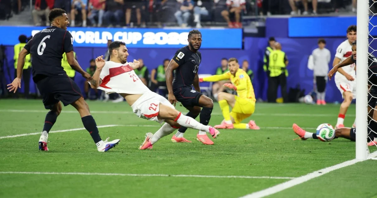 Türkiye stuns United States with stoppage-time winner at World Cup