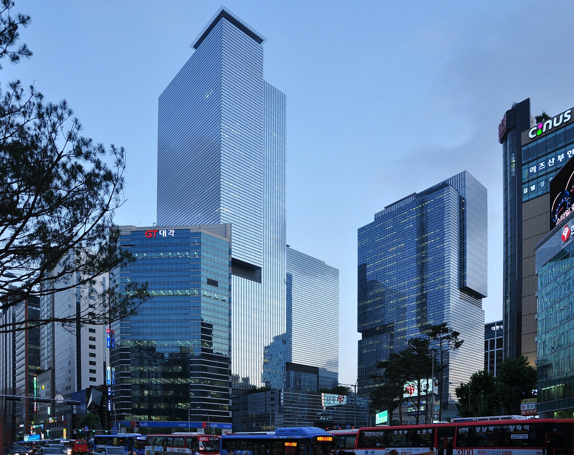 Samsung Group — Wikimedia Commons
