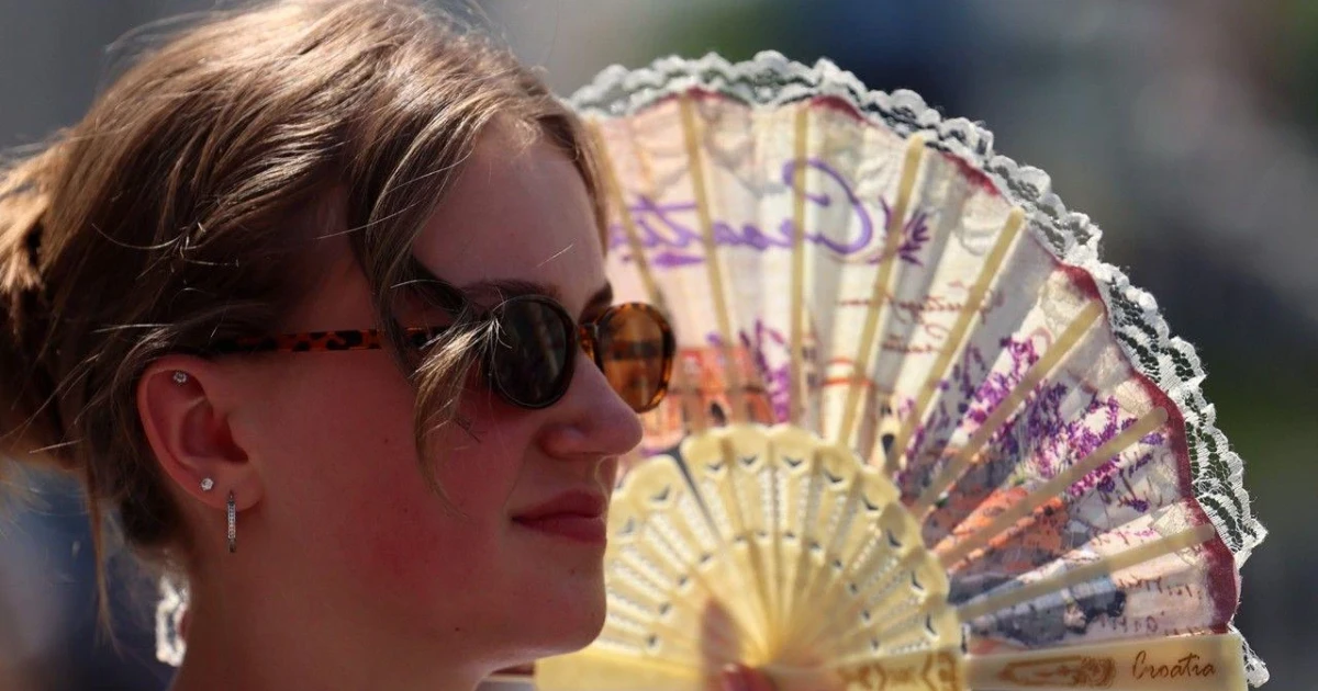 Red heat warning for England as temperatures near 39C