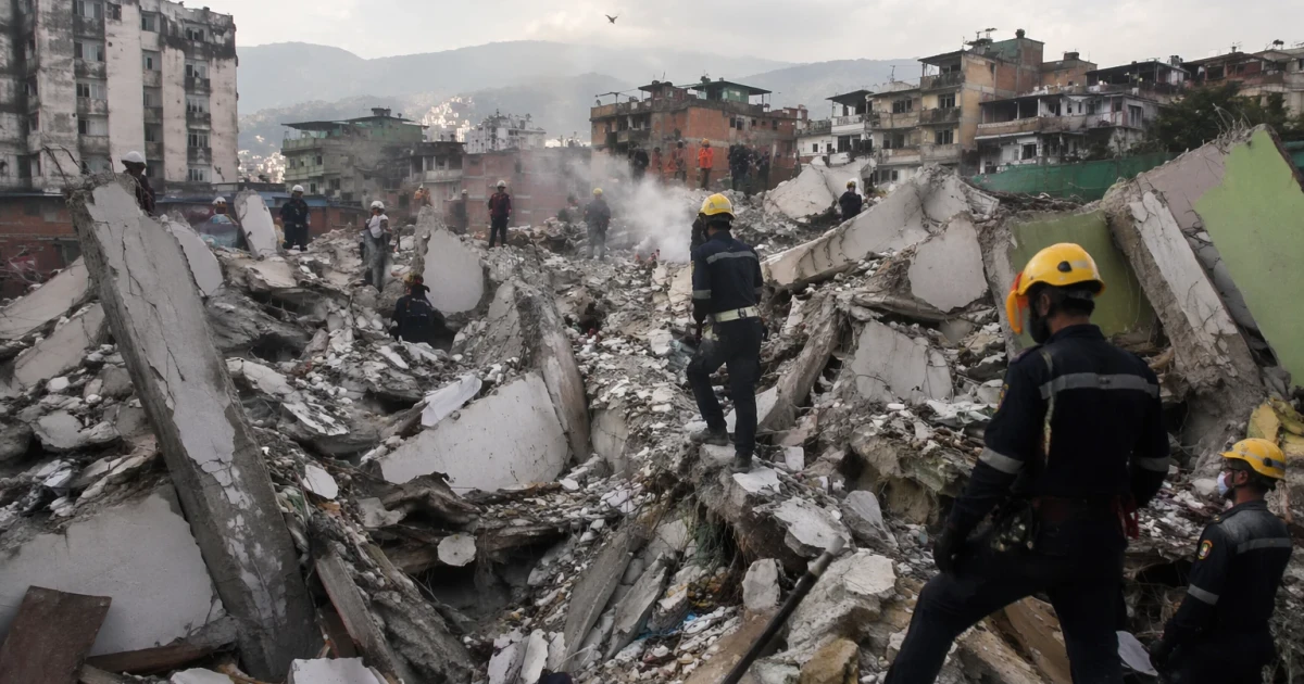 Trump authorizes aid as deadly Venezuela earthquakes kill at least 164