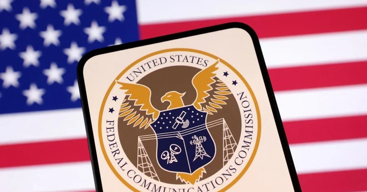 FCC bans imports from Chinese telecom and surveillance manufacturers