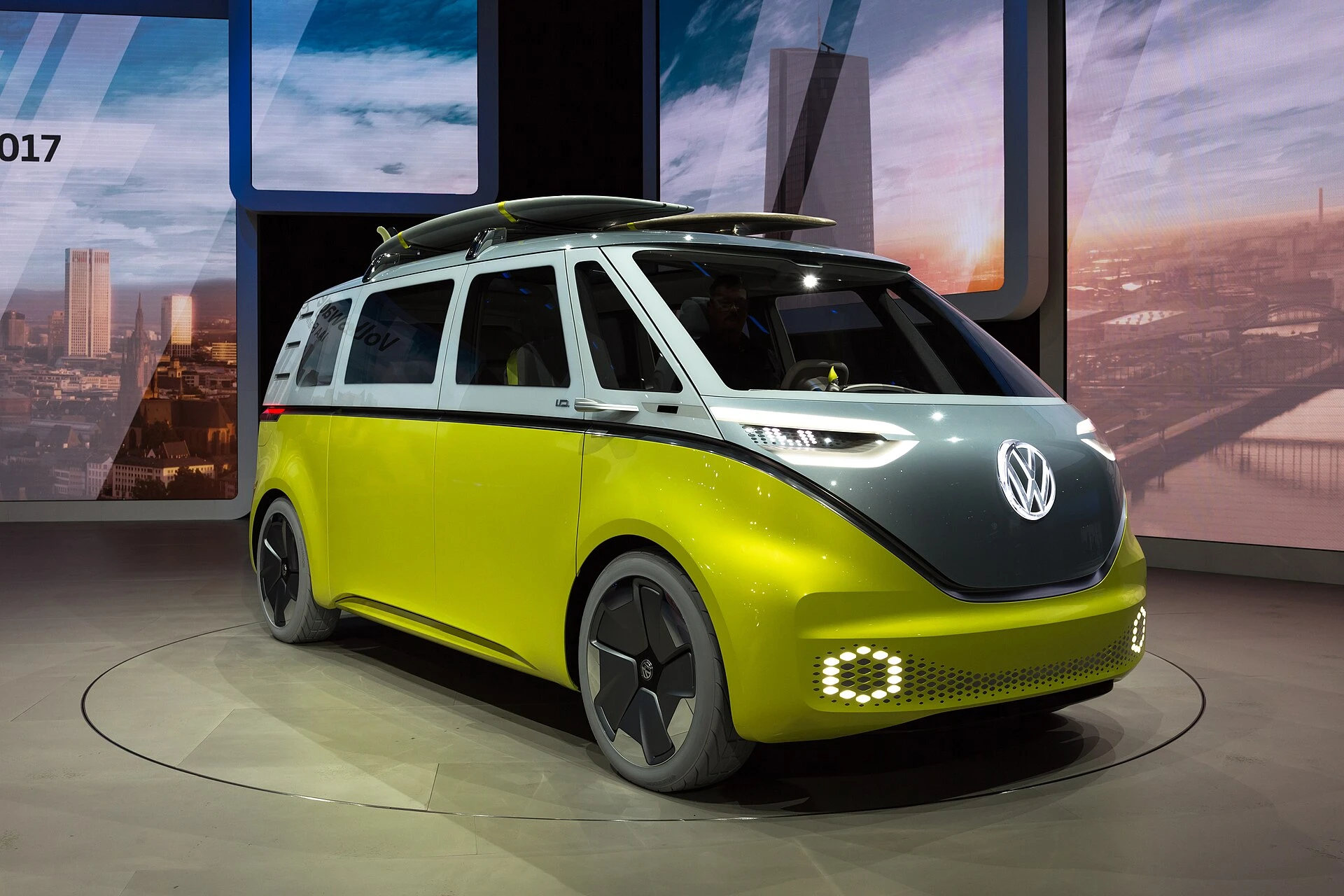 Volkswagen — Wikimedia Commons