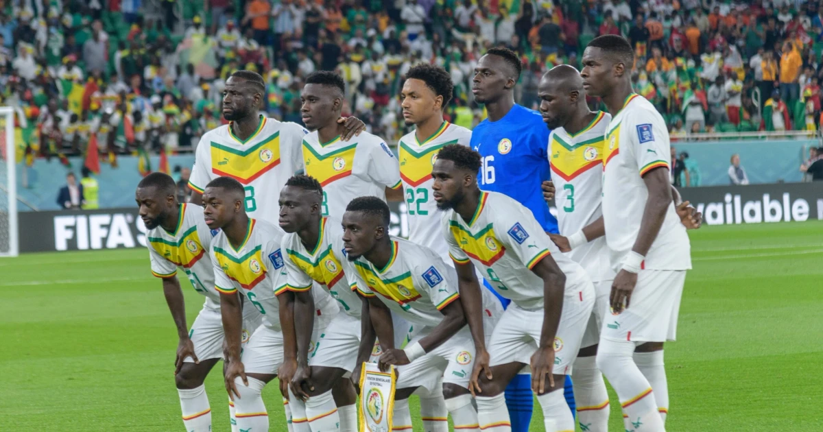 Senegal routs Iraq 5-0 to keep World Cup hopes alive