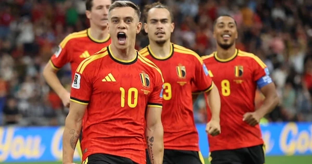Belgium routs New Zealand 5-1 to win Group G