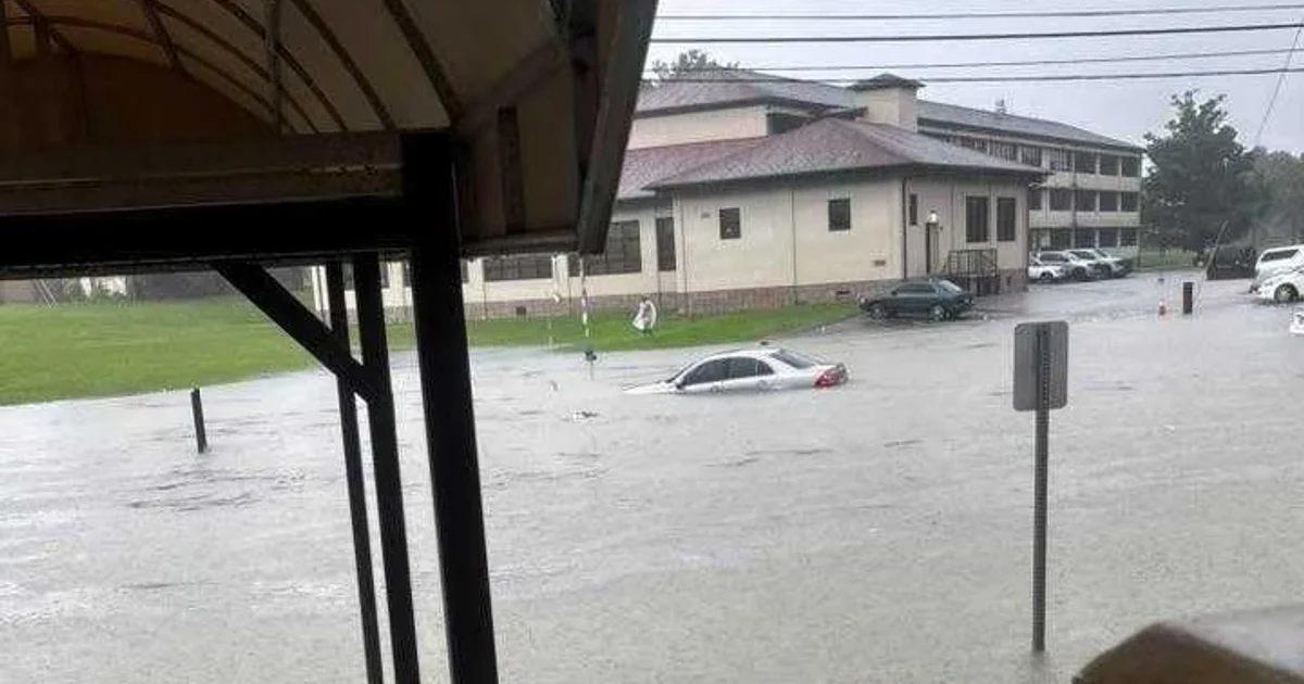 Kentucky declares emergency as flooding kills one and rescues continue