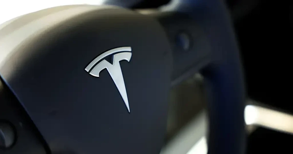 US regulators close Tesla power steering probe after recall