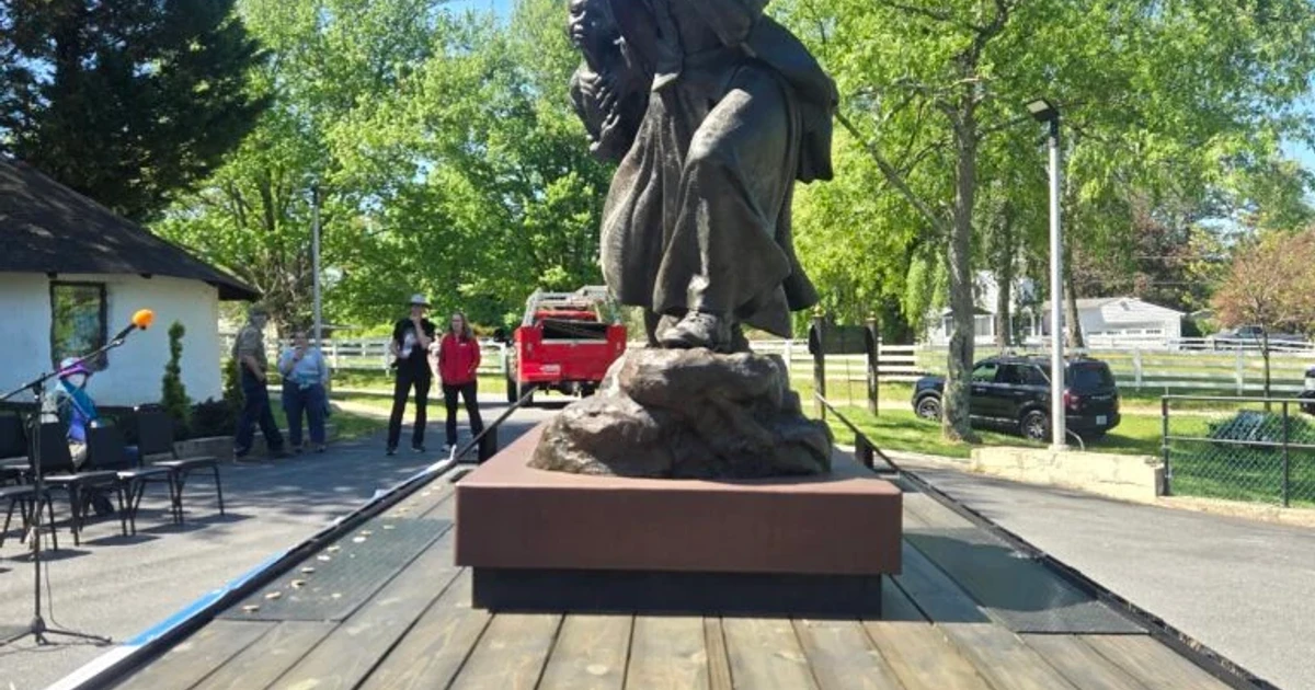 Man retraces Underground Railroad route with 750-mile Freedom Walk