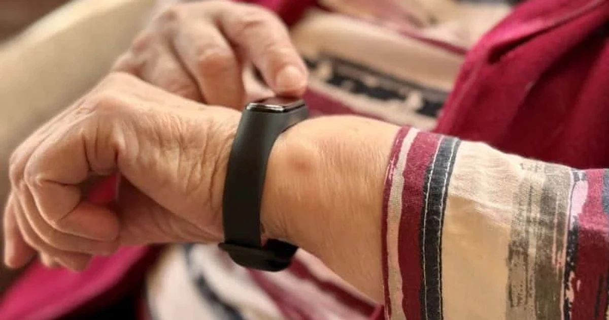 Rome’s heatwave bracelet helps isolated seniors stay safe