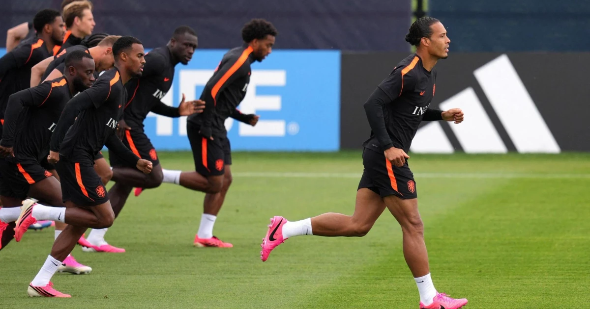 Giroud says Van Dijk remains the Netherlands’ main man for World Cup run
