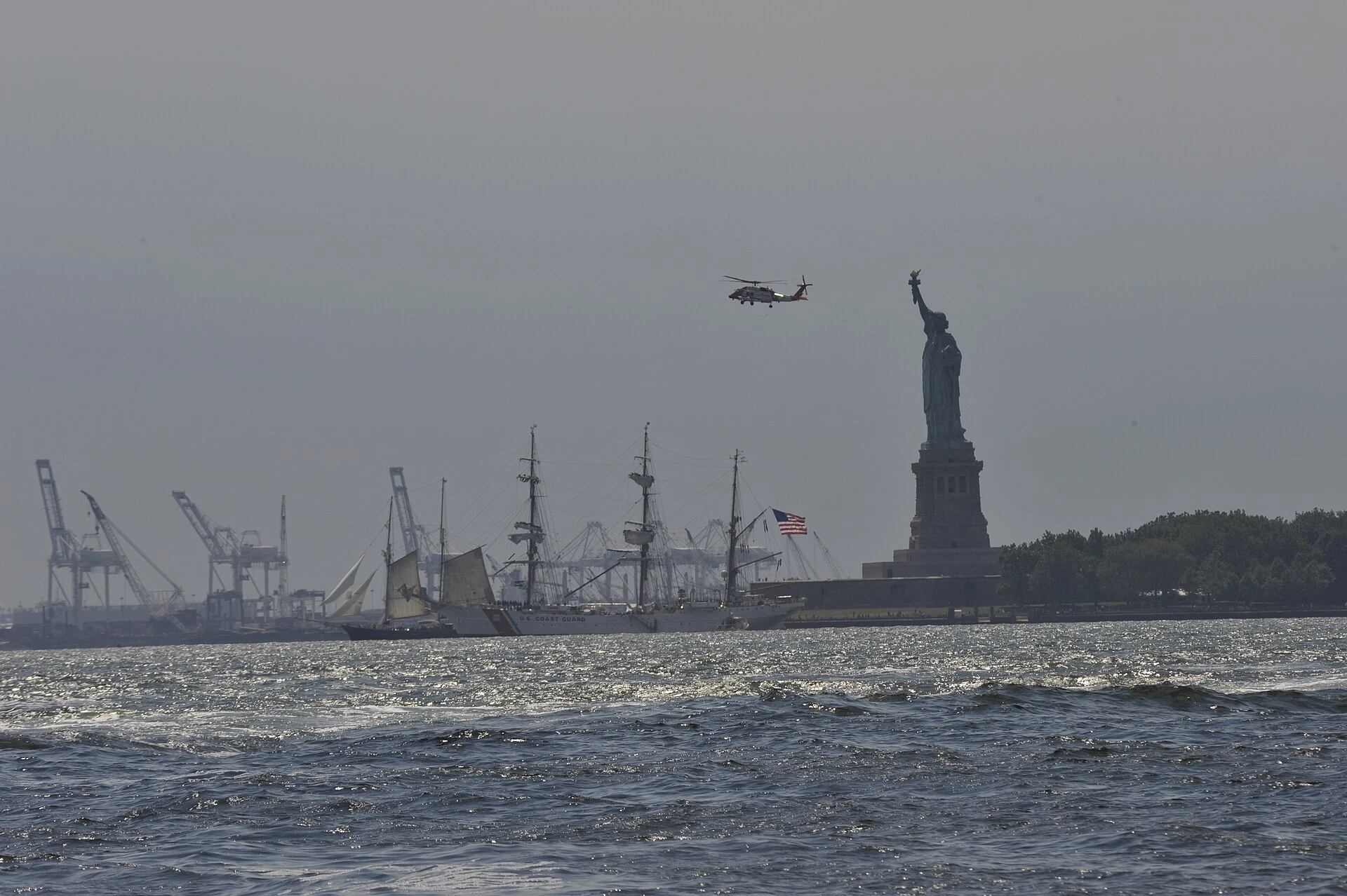 US Coast Guard cutter Eagle — Wikimedia Commons