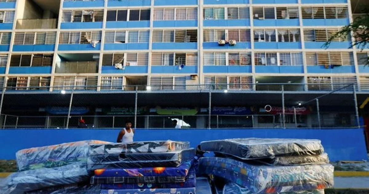 Caracas hit by 4.6-magnitude aftershock as quake rescue continues
