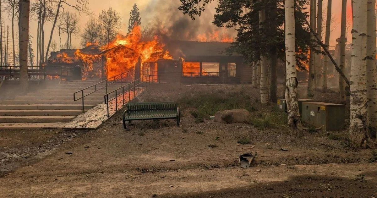 Utah wildfire threatens record damage as evacuations spread near Beaver