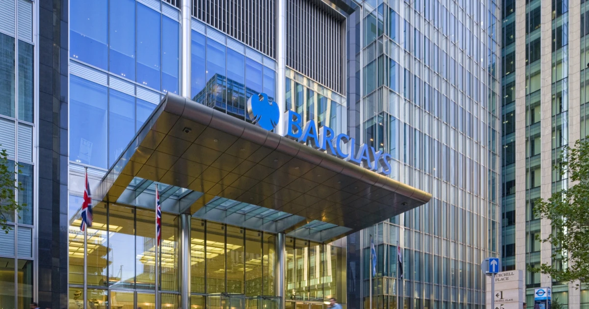 Barclays buys 999-year lease on Canary Wharf headquarters