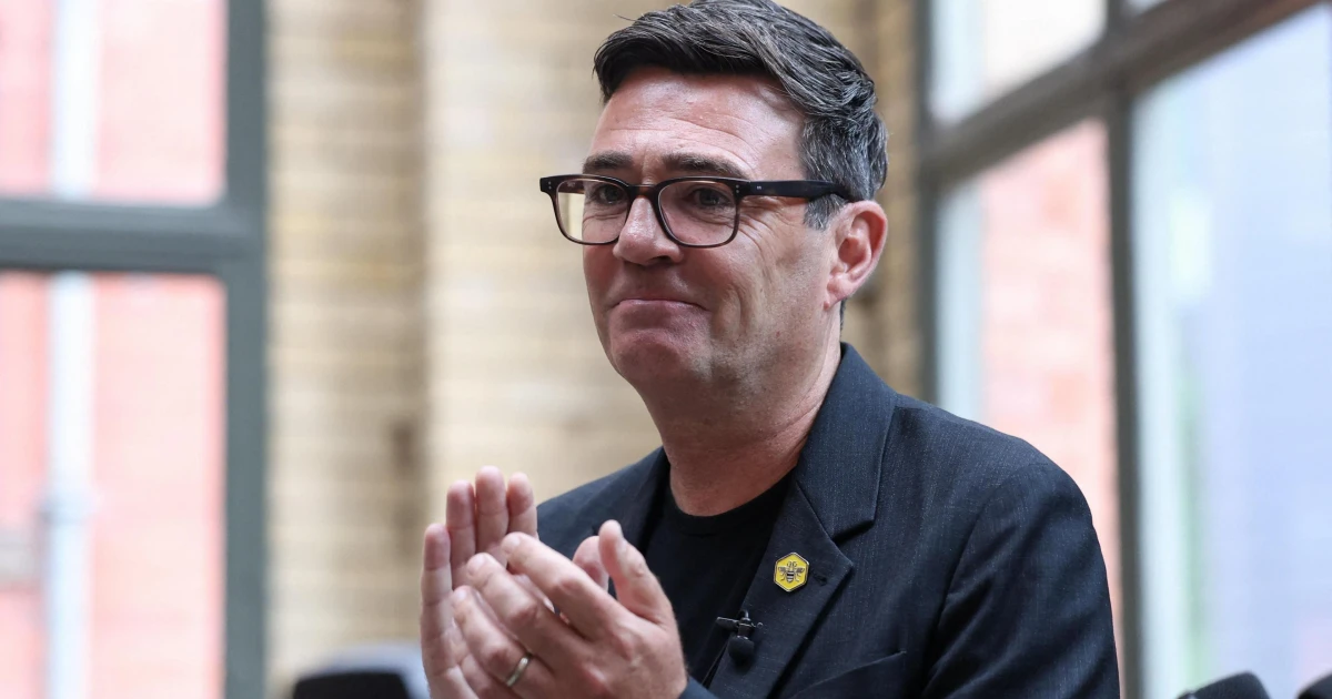 Female Labour MPs urge Burnham to back 50:50 government split