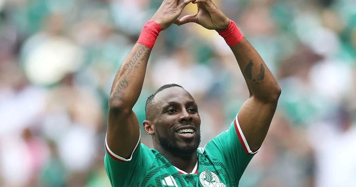 Aguirre praises Mexico’s conviction after World Cup debut win over South Africa