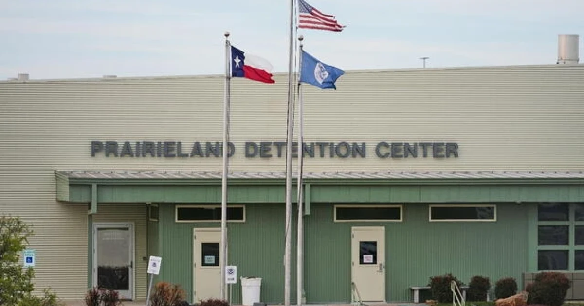 Sentencing resumes in Texas detention center shooting case