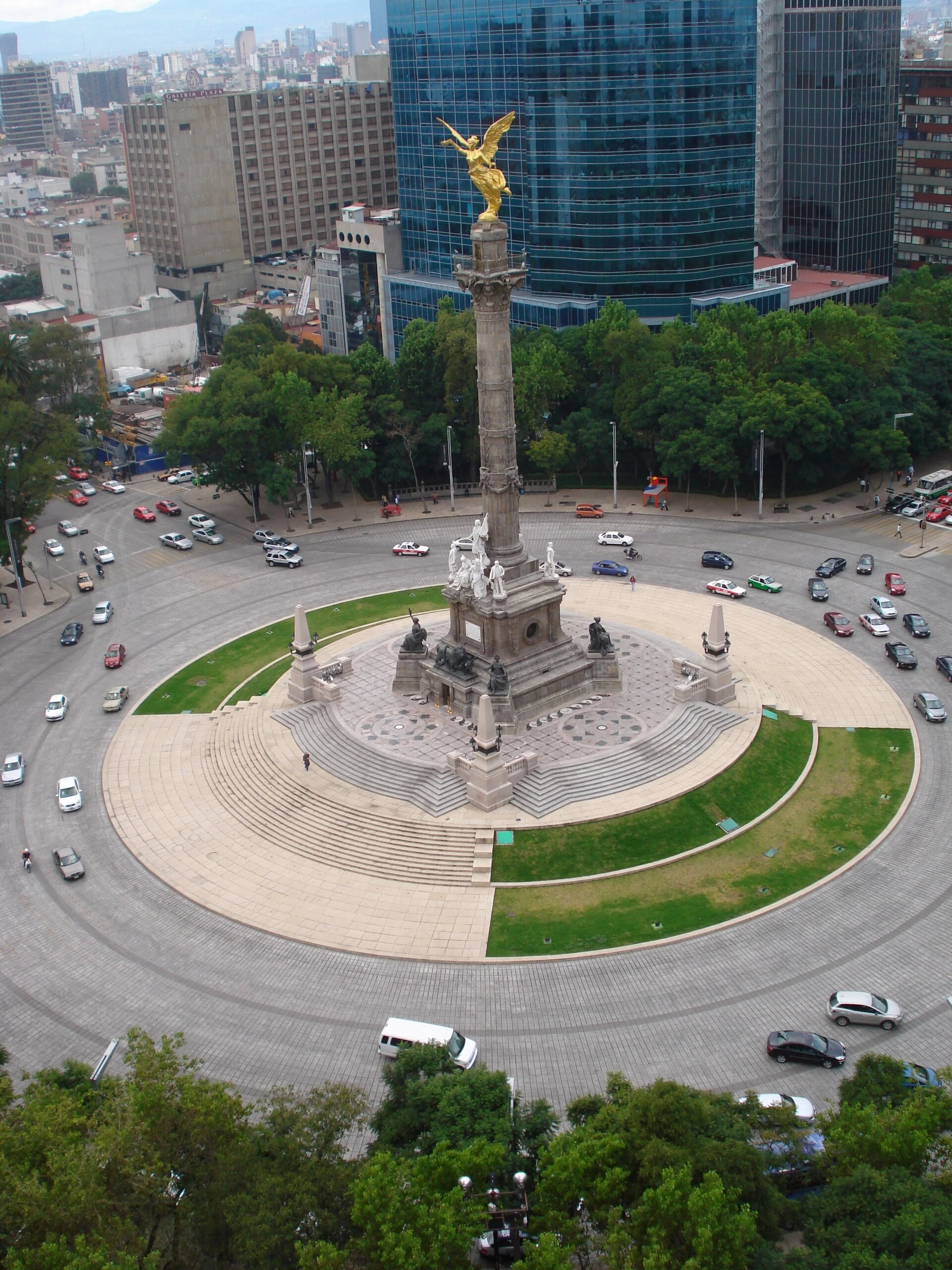 Angel of Independence — Wikimedia Commons