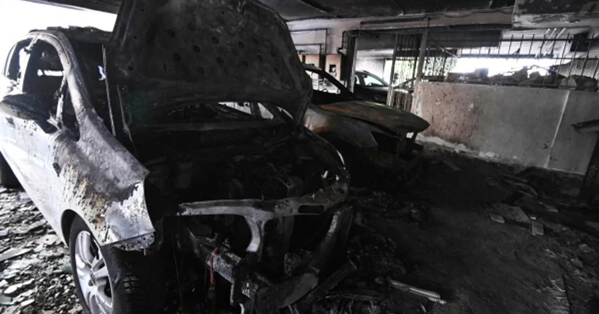 Firebomb attacks on Greece ruling party homes kill one, injure four