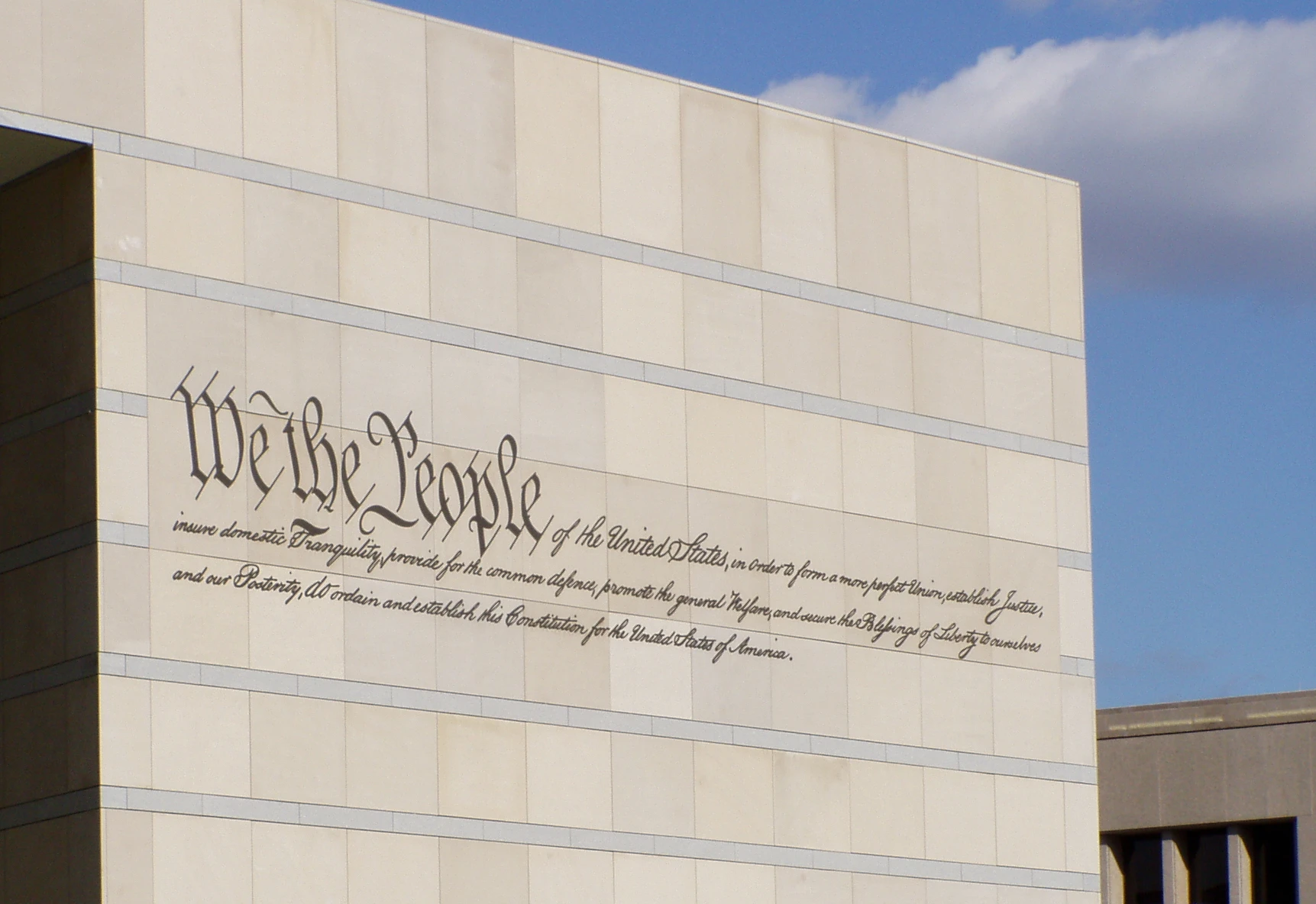 National Constitution Center — Wikimedia Commons
