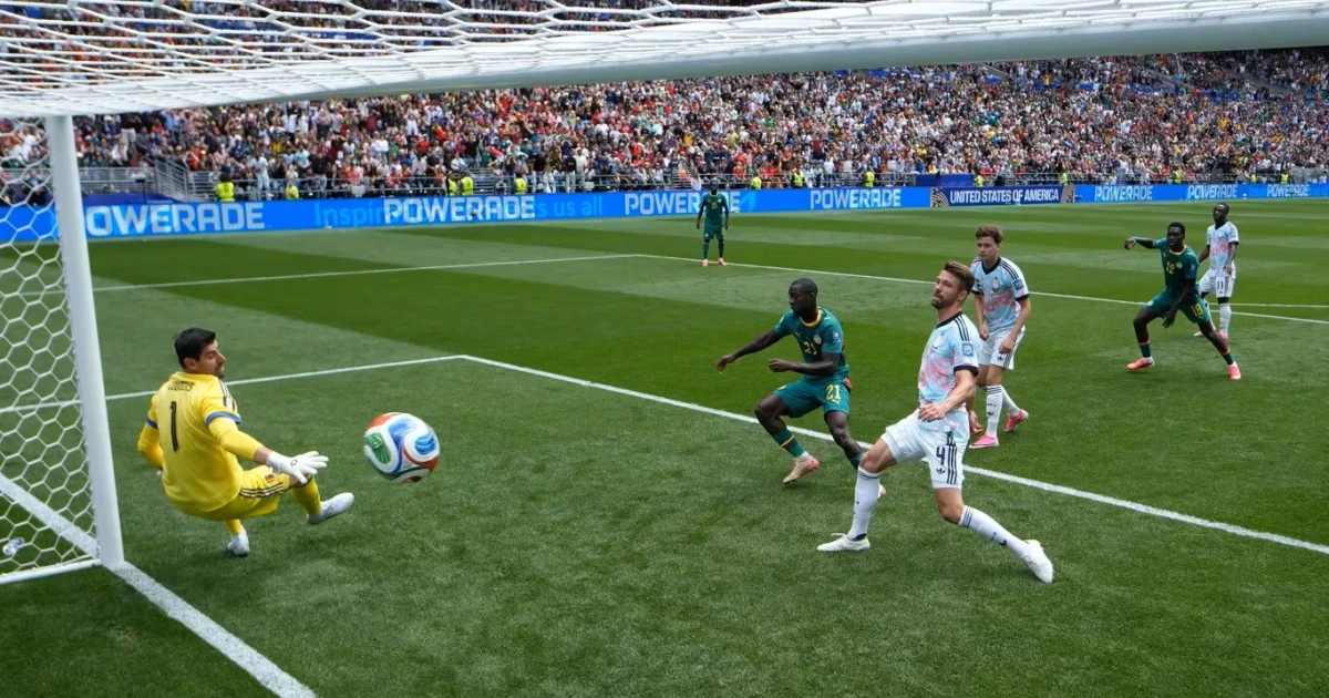 Belgium stuns Senegal with late comeback, reaches World Cup round of 16