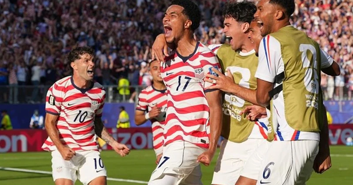 United States beats Bosnia and Herzegovina, reaches World Cup round of 16
