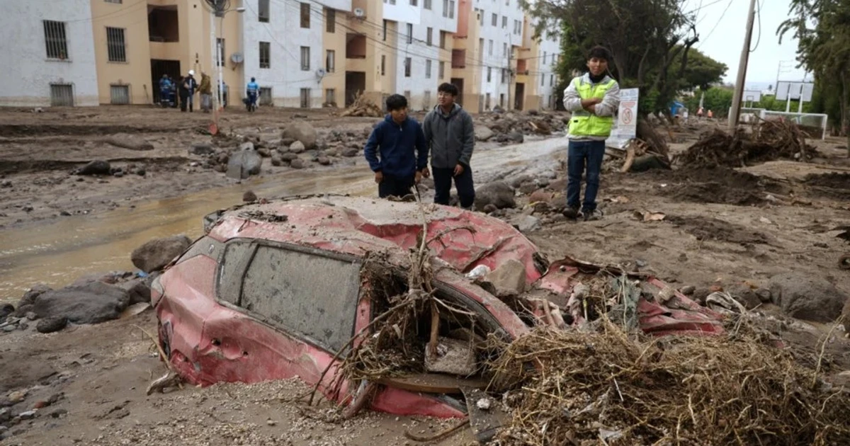 Peru declares emergency in 796 districts as heavy rains loom