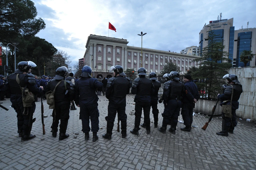 Albanian police — Wikimedia Commons