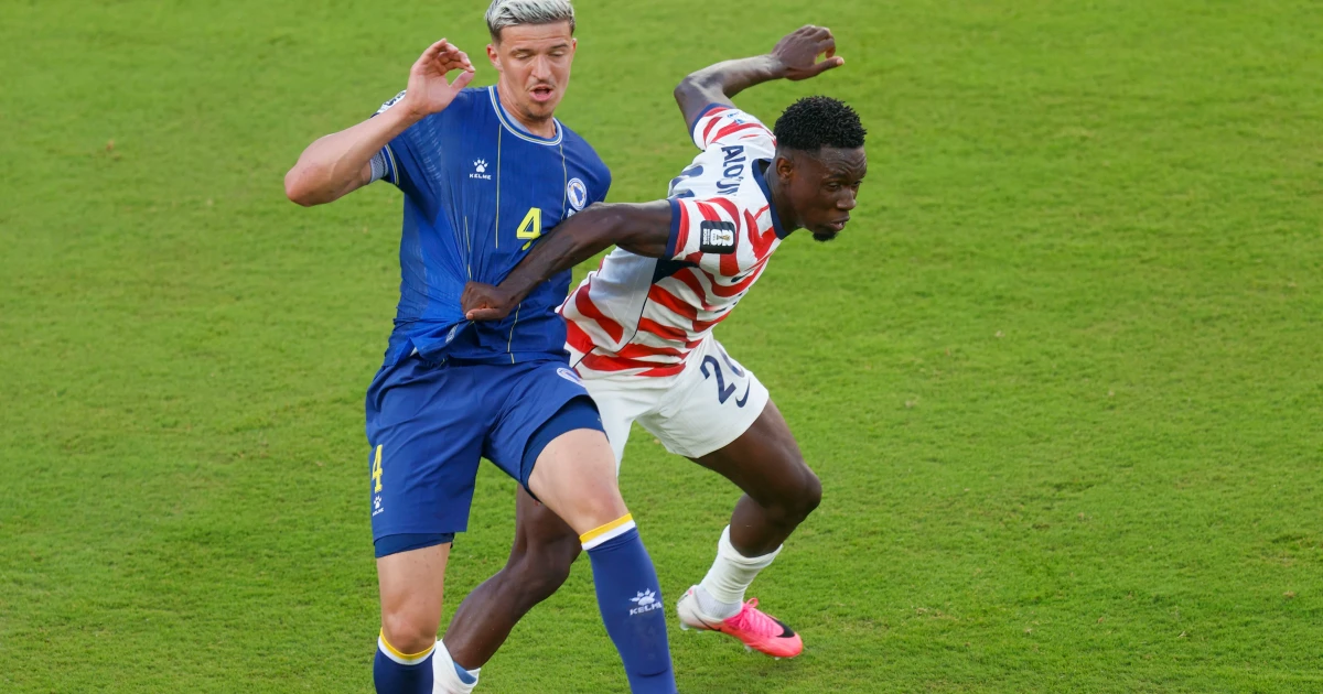 Balogun red card clouds U.S. advance to World Cup round of 16