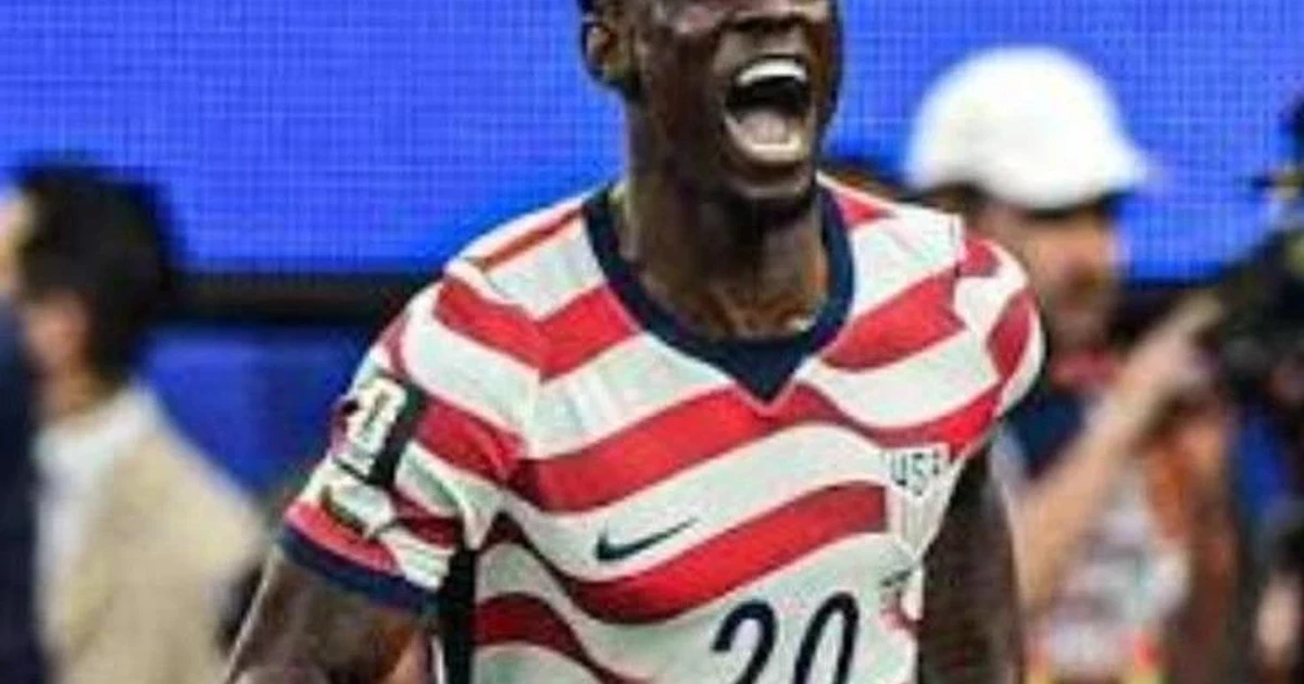 Rubio says USMNT got screwed by Balogun red card