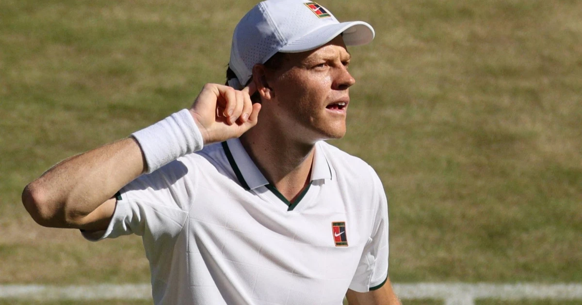 Djokovic equals Federer’s Wimbledon win record in tense four-set victory