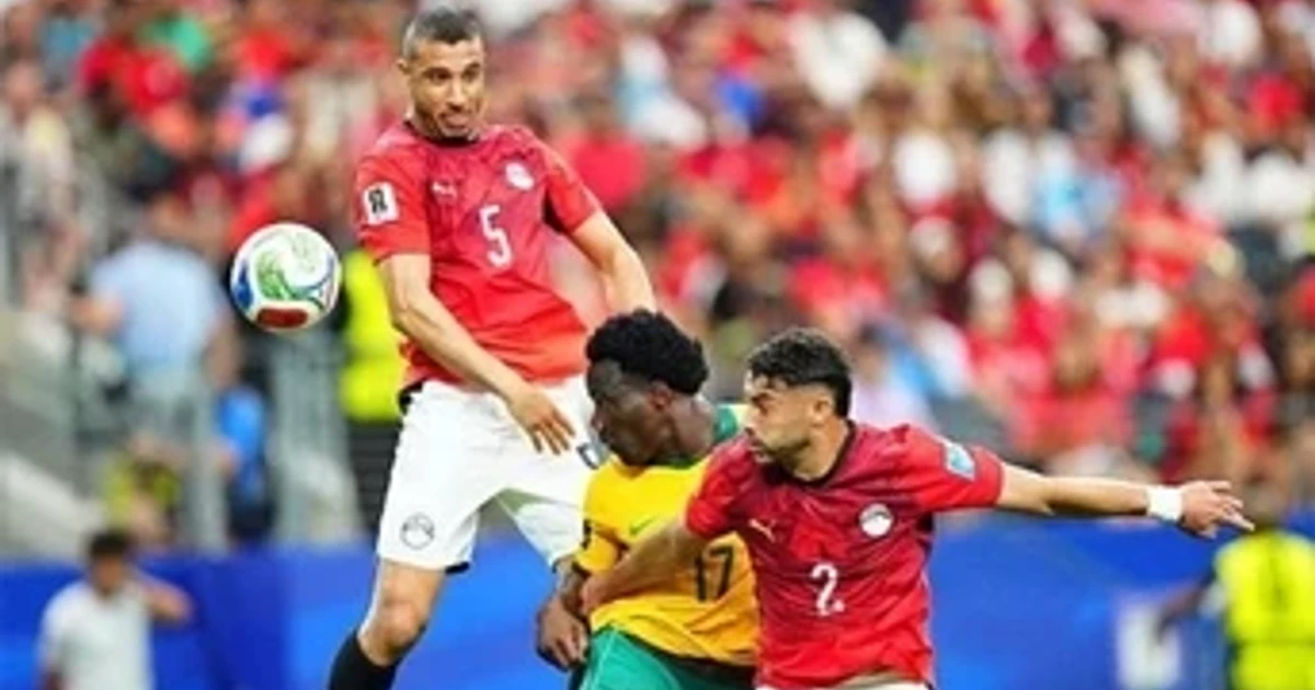 Egypt wins dramatic penalty shootout to reach World Cup last 16