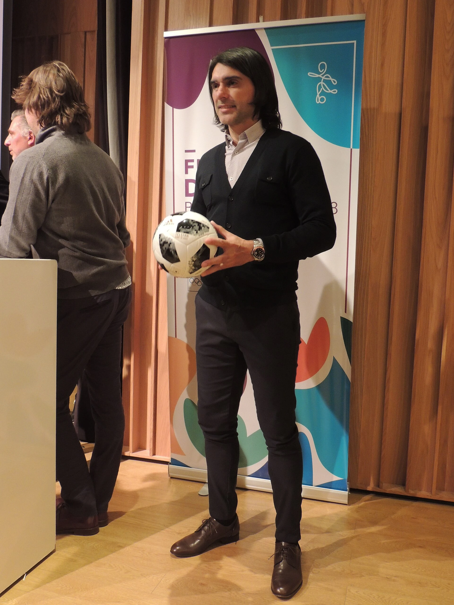 Roberto Ayala — Wikimedia Commons