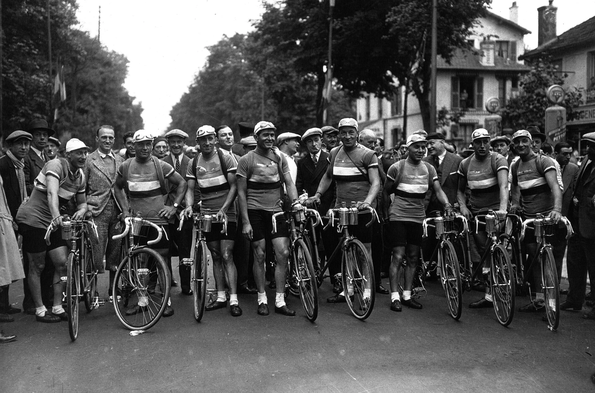 Tour de France — Wikimedia Commons